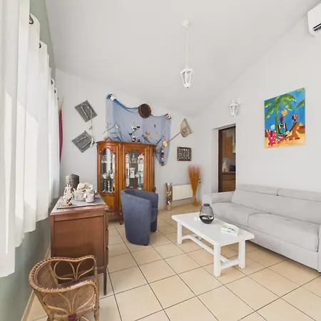 Maison Avec Jardin & Bbq Pour 2 Adultes 2 Enfants בית נופש